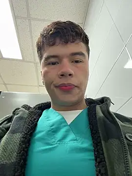 Logan smith1 online show from 14, 4, 2026