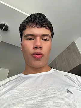 Logan smith1 online show from 23, 6, 2026