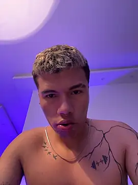 Logan smith1 online show from 16, 2, 2025