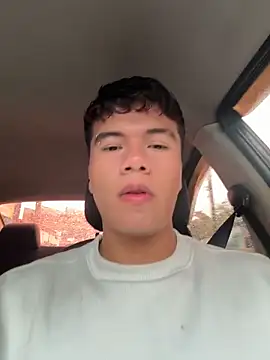 Snapshot of Logan_smith1 chatting on 4, 6, 2026 Logan smith1 online show from 4, 6, 2026