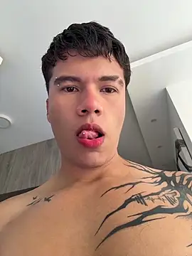 Logan smith1 online show from 21, 6, 2026