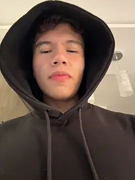 Logan smith1 online show from 5, 4, 2026