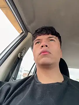 Logan smith1 online show from 28, 10, 2025