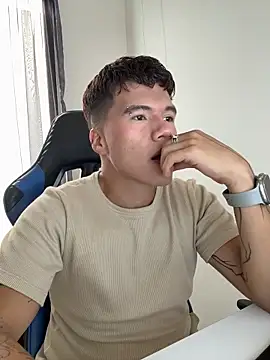 Logan smith1 online show from 28, 2, 2026