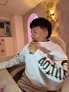 Logan smith1 online show from 30, 10, 2025