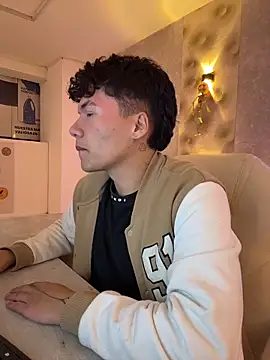 Logan smith1 online show from 23, 10, 2025