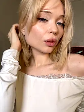 dollfromvenus online show from 26, 10, 2025