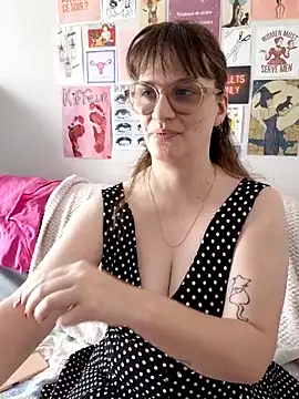 Snapshot of PrincesseMalicia chatting on 2, 6, 2026 PrincesseMalicia online show from 2, 6, 2026
