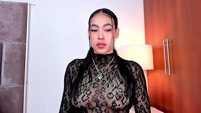 Snapshot of Nia_Bunny chatting on 8, 5, 2026 Nia Bunny online show from 8, 5, 2026