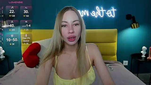 Snapshot of Diana_Garrett chatting on 23, 6, 2026 Diana Garrett online show from 23, 6, 2026