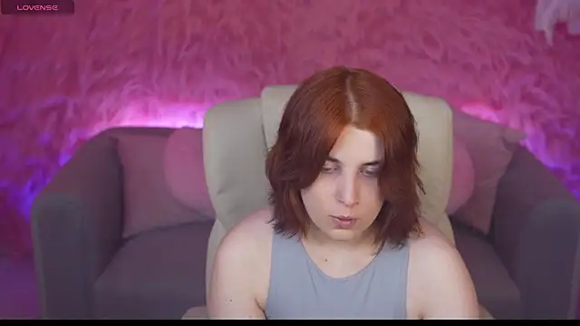 FoxyRayy online show from 25, 4, 2026