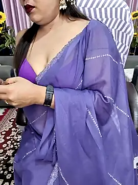 Cute-Raashii online show from 11, 4, 2026