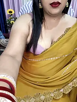 Cute-Raashii online show from 17, 12, 2025