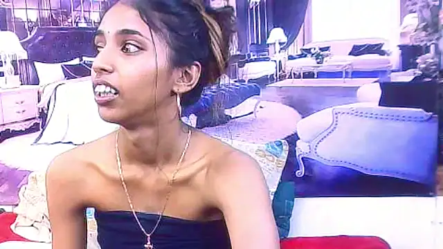 IndianSexySlender online show from 21, 11, 2025