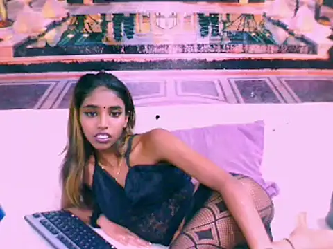 IndianSexySlender online show from 27, 2, 2025