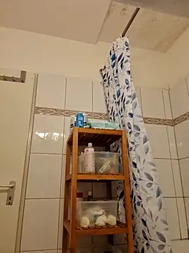 Josephine LIVE online show from 11, 11, 2025