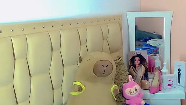 briana sex32 online show from 19, 12, 2025