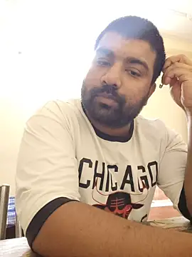 L9vefromAkhil online show from 9, 4, 2026