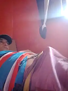 Fabiocapao01 online show from 28, 1, 2025