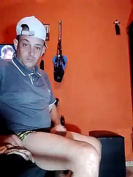 Fabiocapao01 online show from 14, 9, 2025