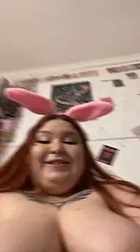 Snapshot of Helen_Shine chatting on 1, 3, 2025 Helen Shine online show from 1, 3, 2025