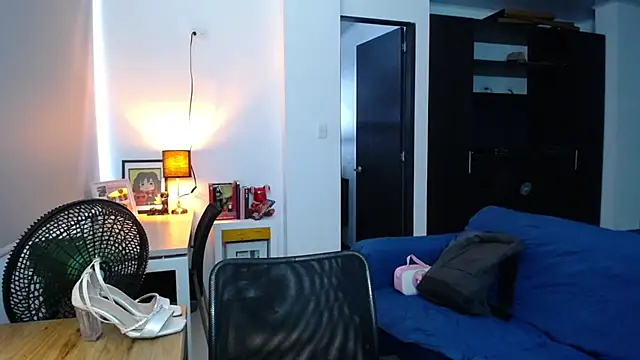 diabla sexyboobs online show from 18, 3, 2026