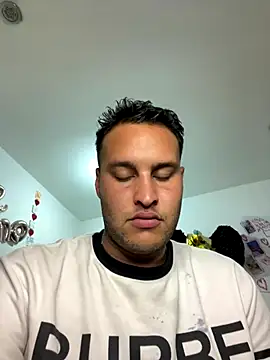 Cristian 099 online show from 16, 11, 2025