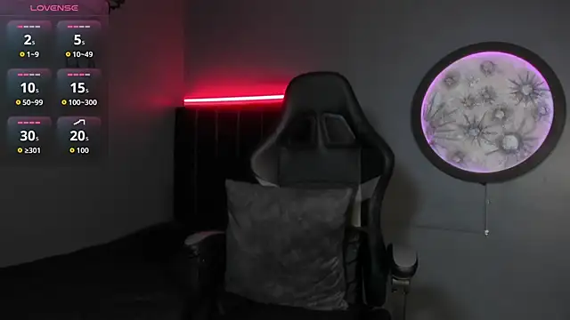 khriss brown online show from 4, 11, 2025