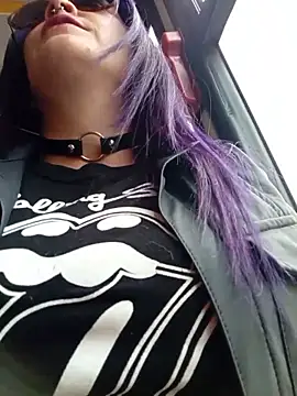 sophie banger online show from 5, 4, 2026