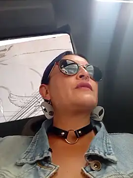 sophie banger online show from 10, 2, 2026