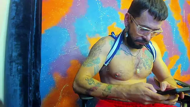 leondevereda online show from 9, 10, 2025