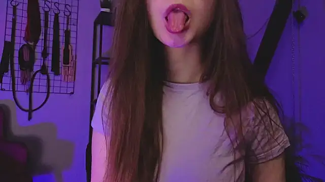 CassieCool online show from 19, 10, 2025