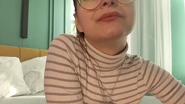 CassieCool online show from 18, 10, 2025