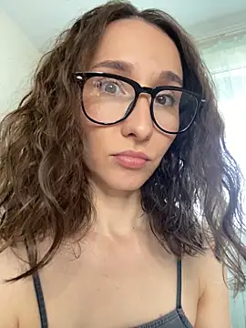 Snapshot of cutte_dora chatting on 3, 5, 2026 cutte dora online show from 3, 5, 2026