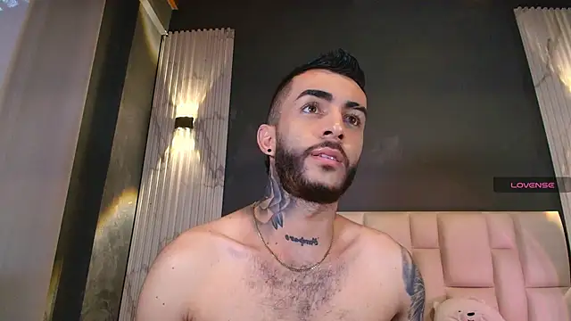 Snapshot of Marcelo_ruiz_ chatting on 27, 11, 2025 Marcelo ruiz online show from 27, 11, 2025