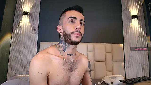 Snapshot of Marcelo_ruiz_ chatting on 14, 10, 2025 Marcelo ruiz online show from 14, 10, 2025