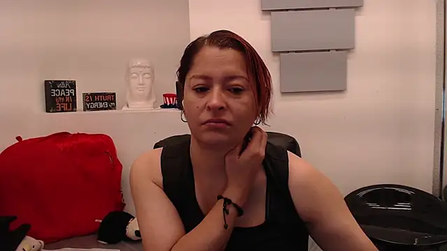 eva twiss online show from 5, 5, 2026