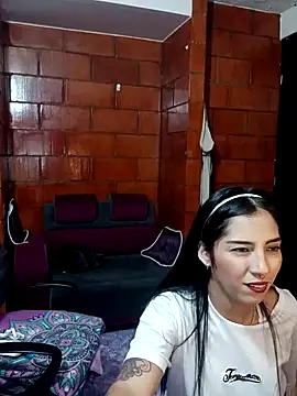 Raven  purple online show from 29, 1, 2025