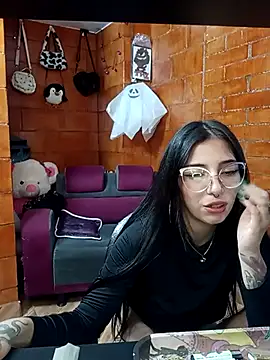 Raven  purple online show from 9, 3, 2025