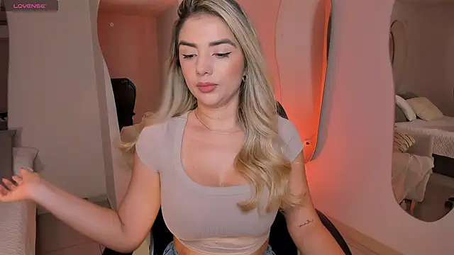 ChloePreston  online show from 12, 3, 2026