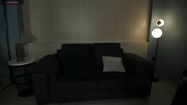 Snapshot of ChloePreston_ chatting on 7, 6, 2026 ChloePreston online show from 7, 6, 2026