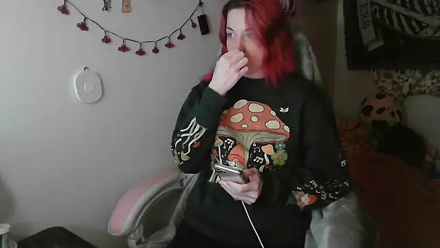 GoddessPinxx online show from 4, 12, 2024