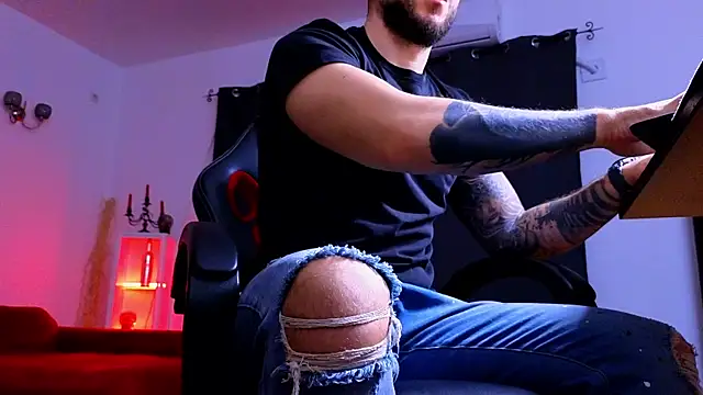 MightyAaron66 online show from 17, 12, 2025