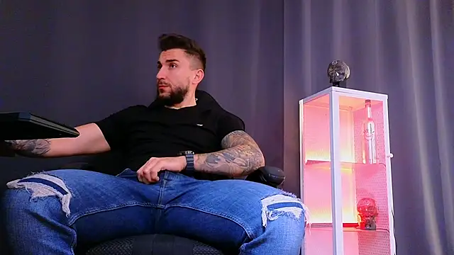 MightyAaron66 online show from 3, 3, 2025