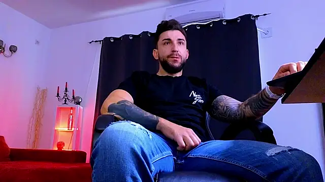 MightyAaron66 online show from 12, 7, 2026