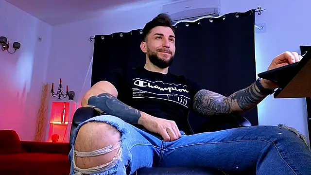 MightyAaron66 online show from 12, 2, 2026