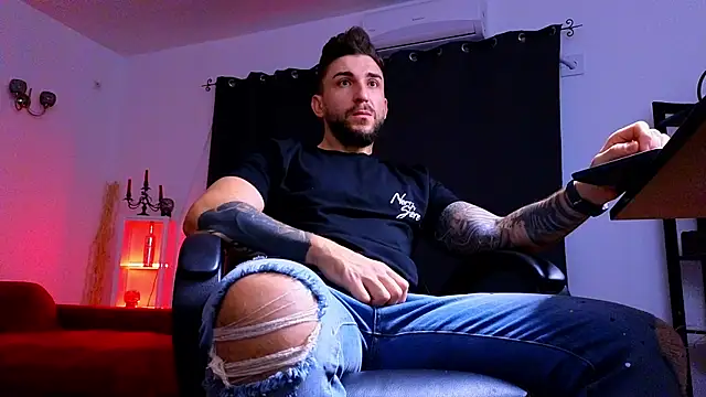 MightyAaron66 online show from 7, 10, 2025