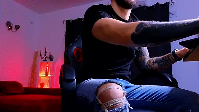 MightyAaron66 online show from 25, 11, 2025