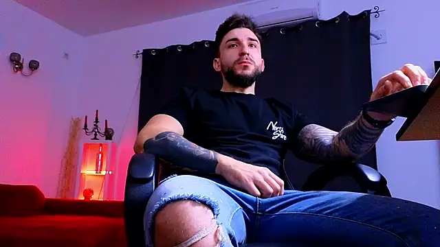 MightyAaron66 online show from 1, 12, 2025