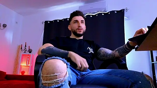 MightyAaron66 online show from 9, 4, 2026